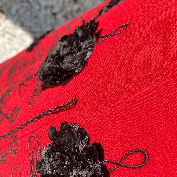 HEAVY Elegant Coat - Picture 7 of 14